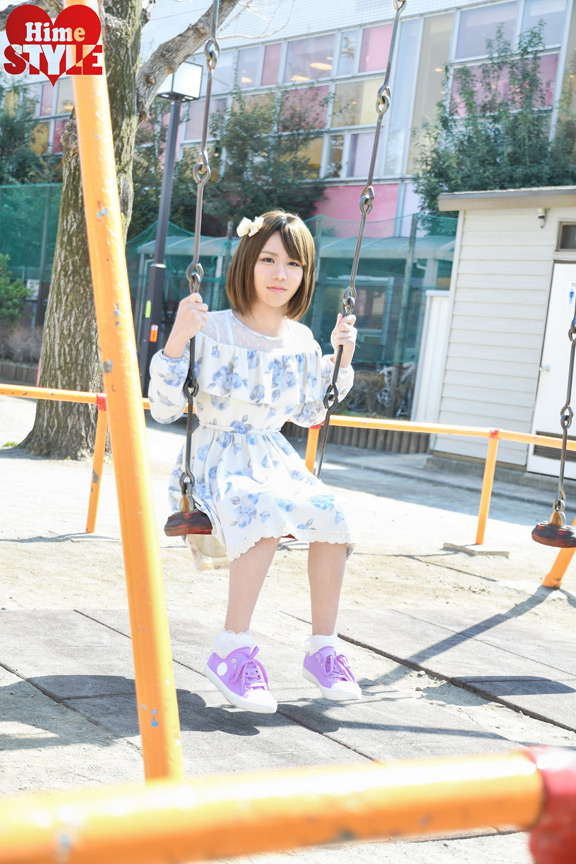 ○年から少女へ… 後藤あい 18歳 AV Debut 149cmの身体に16cmの上反りオチ○チンがついてるミニマムロ○系オトコの娘 002