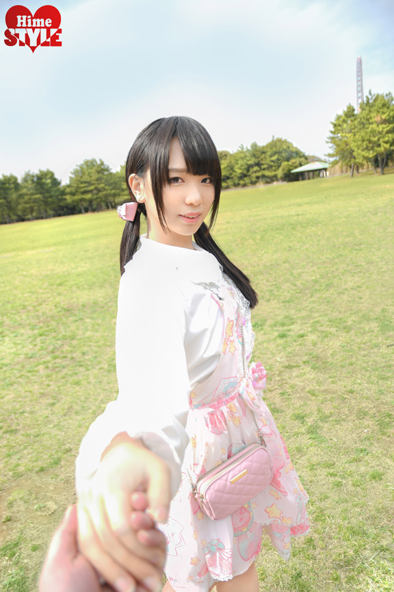 153cmミニマム妹系男の娘 愛原くるみが僕の彼女だったら… 012