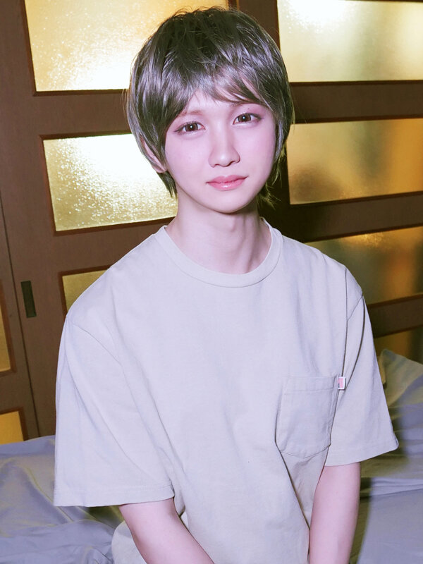 王子様系イケメンの元ホスト、衝撃カミングアウト！男の娘になってDEBUT！HIKARU 001