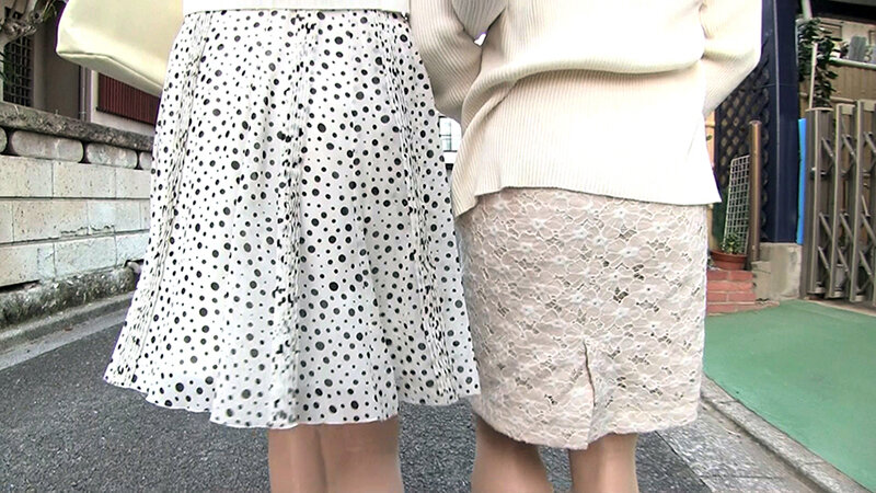 ～僕と彼女の女装レズ日記～ ズボンを汚してしまった僕に女上司が自分のスカートを貸してくれて… ゾクゾクする裏地の感触に思わず勃起してしまい男の娘になってレズられた僕 本田もも 019